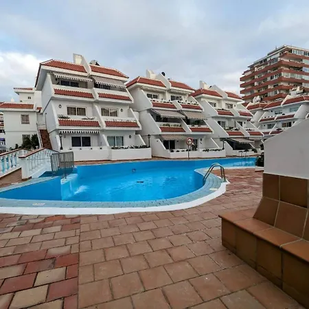 Con Piscina En Playa De Americas *