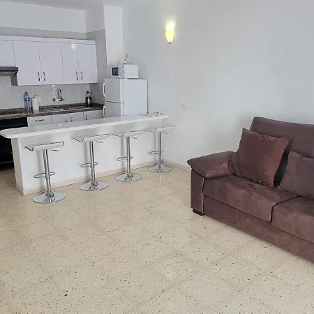 Con Piscina En Playa De Americas * Playa de las Americas (Tenerife)