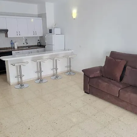 아파트 Con Piscina En Playa De Americas 플라야데라스아메리카스