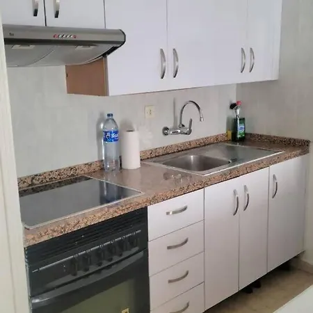 Con Piscina En Playa De Americas 아파트 플라야데라스아메리카스