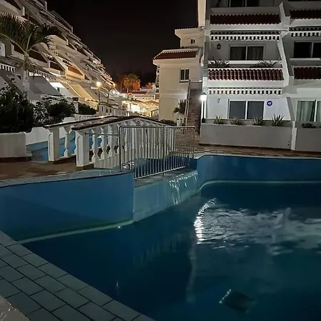 公寓 Con Piscina En Playa De Americas *