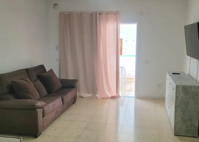 Con Piscina En Playa De Americas Appartement